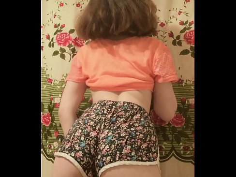 ❤️ Sexy matashin jariri yana cire guntun wando a kyamara ❤❌ Batsa vk ☑