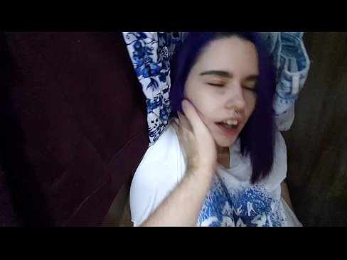 ❤️ Ya sami kanwata a cikin kabad ya taimaka mata ❤❌ Batsa vk ☑